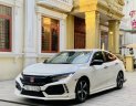 Honda Civic 2018 - Xe màu trắng