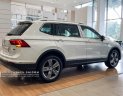 Volkswagen Tiguan 2022 - Giá tốt nhất miền Nam - Giảm 100% phí trước bạ - Tặng BHVC, tặng 5 năm bảo dưỡng, lãi suất 0%