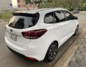 Kia Rondo 2022 - Màu trắng số sàn