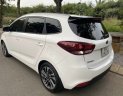 Kia Rondo 2022 - Màu trắng số sàn