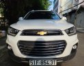 Chevrolet Captiva 2016 - Cần bán xe đăng ký 2017, màu trắng, gia đình sử dụng mới 98%