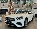 Mercedes-Benz E300 2022 - Giảm tiền mặt lên tới 129 triệu