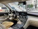 Mercedes-Benz GLC 300 2021 - Màu trắng, biển Hà Nội