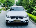 Mercedes-Benz GLC 250 2017 - Trắng đen, hỗ trợ 70% ngân hàng