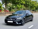 Mercedes-Benz C180 2020 - Màu đen, ghế kem