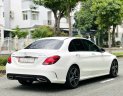 Mercedes-Benz C300 2019 - Trắng ga-lang kim cương