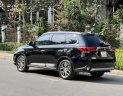 Mitsubishi Outlander 2018 - Cần bán lại xe sản xuất năm 2018 giá hữu nghị