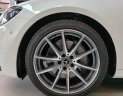 Mercedes-Benz E300 2022 - Thời điểm mua xe tốt nhất trong năm