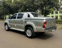 Toyota Hilux 2012 - Màu bạc, nhập khẩu