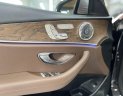 Mercedes-Benz E200 2017 - Màu trắng, độ lên E300