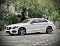 Mercedes-Benz C300 2015 - Xe màu trắng