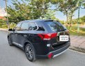 Mitsubishi Outlander 2019 - Màu đen, 685tr