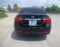 Hyundai Avante 2013 - Màu đen xe gia đình