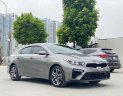 Kia Cerato 2020 - Màu titan, xe rất mới