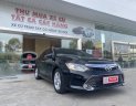 Toyota Camry 2016 - Màu đen, biển SG