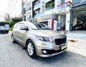 Kia Sedona 2017 - Xe máy xăng tự động bản cao cấp nhất - Model 2017