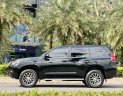 Toyota Land Cruiser Prado 2020 - Xe màu đen, xe nhập