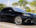 Lexus ES 250 2022 - Xe màu đen, nhập khẩu nguyên chiếc