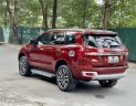 Ford Everest 2021 - Xe màu đỏ nổi bật