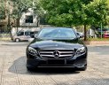 Mercedes-Benz E250 2017 - Bán xe Mercedes-Benz E250 năm 2017 xe gia đình giá chỉ 1 tỷ 560tr