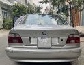 BMW 525i 2003 - Xe màu bạc, nhập khẩu, giá chỉ 152 triệu