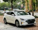 Hyundai Elantra 2019 - Màu trắng