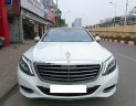 Mercedes-Benz 2016 - Màu trắng, nội thất nâu vân gỗ quý phái