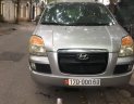 Hyundai Starex 2004 - Cần bán lại xe máy dầu 6 chỗ, 800kg