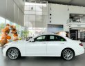 Mercedes-Benz 2022 - Xe sẵn giao ngay