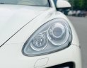 Porsche Cayenne 2013 - Xe màu trắng