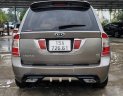 Kia Carens 2010 - Xe màu bạc, giá cực tốt