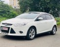 Ford Focus 2014 - Phụ kiện đi kèm: Phim cách nhiệt, lót sàn, che mưa