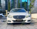 Mercedes-Benz E250 2014 - Màu trắng, nội thất nâu