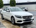 Mercedes-Benz C200 2016 - Cần bán xe trắng/kem - Xe cá nhân biển số TP + hồ sơ giấy tờ đầy đủ + tặng thẻ chăm xe 1 năm