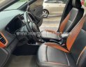 Hyundai i20 Active 2016 - Màu trắng, xe nhập