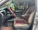 Toyota Hilux 2015 - Màu bạc, xe nhập