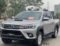 Toyota Hilux 2015 - Màu bạc, xe nhập