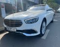 Mercedes-Benz E200 2021 - Cần bán xe màu trắng