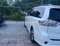 Toyota Sienna 2011 - Màu trắng số tự động