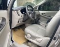 Toyota Innova 2.0E 2016 - Tôi cần bán chiếc xe ô tô toyota innova 2.0E sx 2016 mauf ghi vàng