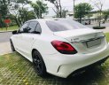 Mercedes-Benz C300 2019 - Màu trắng, nhập khẩu