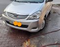 Toyota Innova 2011 - Xe màu bạc