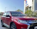 Mitsubishi Outlander 2018 - Màu đỏ giá cạnh tranh