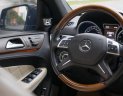 Mercedes-Benz GL 500 2016 - Màu đen, nội thất kem