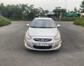 Hyundai Accent 2011 - Màu bạc đẹp