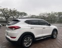 Hyundai Tucson 2018 - Cần bán lại xe màu trắng