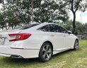 Honda Accord 2020 - Chỉ cần 300 triệu sở hữu ngay xe nhập Honda Accord Turbo màu trắng, giá 920 triệu