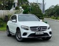 Mercedes-Benz GLC 300 2018 - Màu trắng, nội thất kem