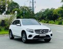 Mercedes-Benz GLC 300 2018 - Màu trắng, nội thất kem