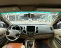 Toyota Fortuner 2009 - Màu bạc số sàn